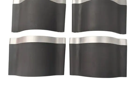 Tesla Model S Cup holder front 