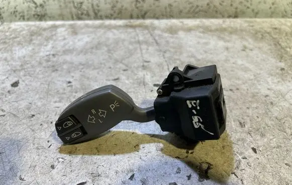 BMW 7 E65 E66 Indicator stalk 6911516 01106700