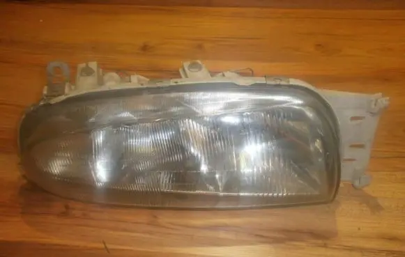 Ford Fiesta Headlight/headlamp 0301049004