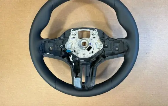 BMW 6 G32 Gran Turismo Steering wheel 32308008184