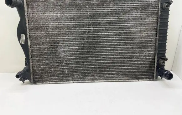 Audi A6 S6 C6 4F Coolant radiator 4F0121251M