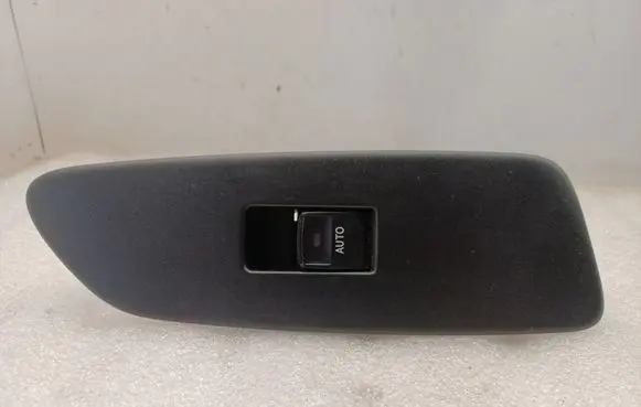 Toyota Auris 150 Electric window control switch 848100D030 7423102530