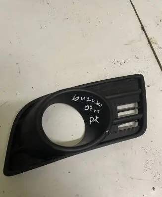 Suzuki Swift I Front fog light trim/grill 7176172KH1