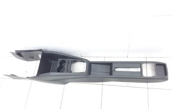 Skoda Fabia Mk3 (NJ) Center console 6V0863242