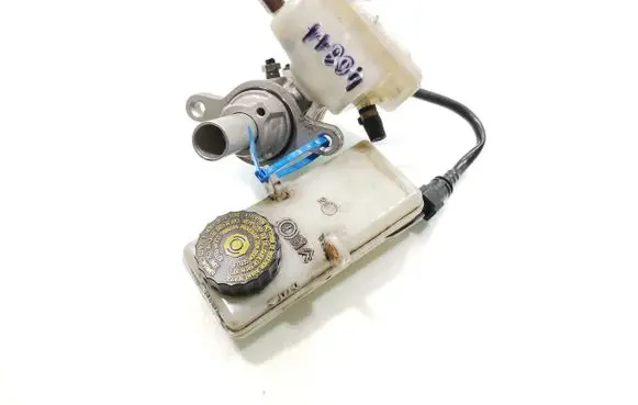 Citroen C4 I Master brake cylinder 0204051007 0204051329 9680931580