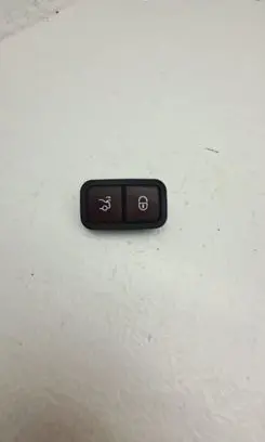 Mercedes-Benz GLC X253 C253 Tailgate/boot open switch button 2208211479