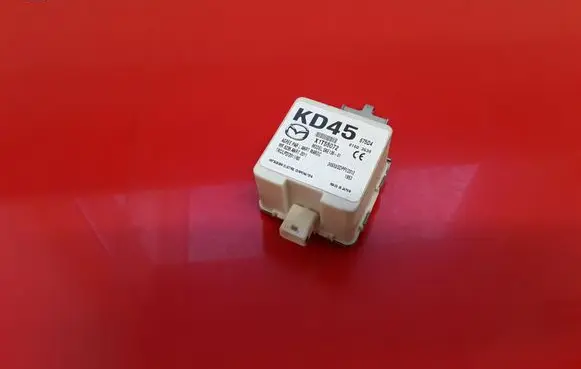 Mazda 6 Antenna control unit X1T55072 SKE13601 675D4