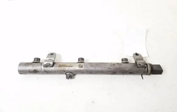 Mercedes-Benz ML W164 Fuel main line pipe