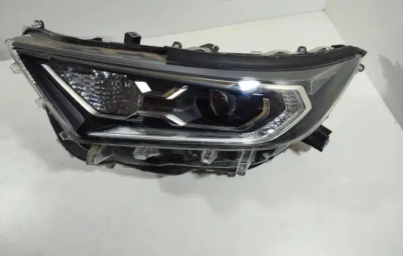 Toyota RAV 4 (XA50) Headlight/headlamp 8118542A32 8118542