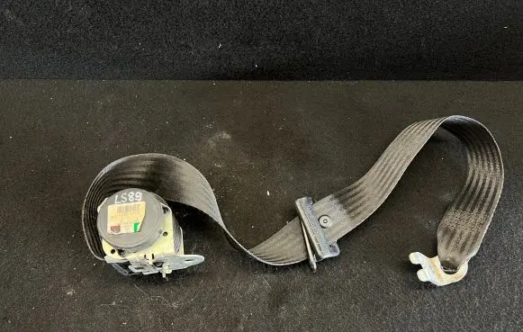 Ford C-MAX I Front seatbelt 3M51R61294AD