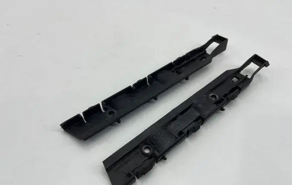 Mercedes-Benz SLK R171 Sill supporting ledge A1716980662 A1716980562