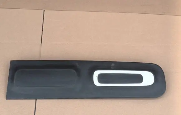 Citroen C3 Front door trim (molding) 9833480777