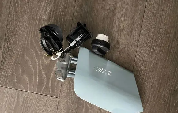 Honda Jazz IV GR Fuel tank cap TZA4J