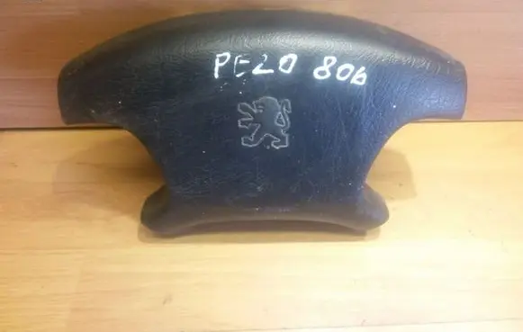 Peugeot 806 Steering wheel airbag 14798560ZL
