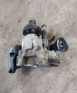 BMW 3 E90 E91 Gearbox transfer box case 7567845 756784505