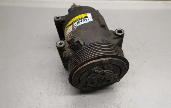 Renault Scenic II - Grand scenic II Air conditioning (A/C) compressor (pump) 8200309193