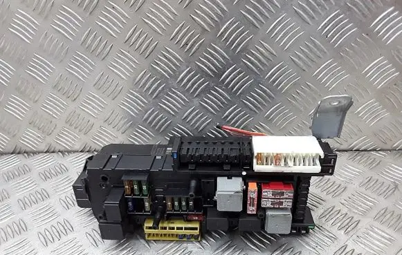 Mercedes-Benz C W204 Engine control unit/module 5dk01102240