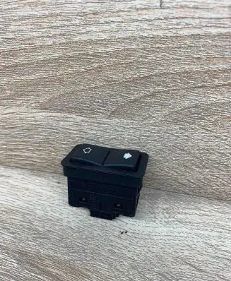 BMW 5 E39 Electric window control switch 8368974 57class