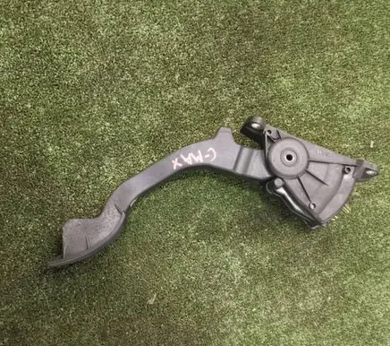 Ford Focus C-MAX Accelerator throttle pedal 3M519F836AF