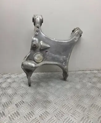 BMW 5 E60 E61 Rear upper control arm/wishbone 6758715