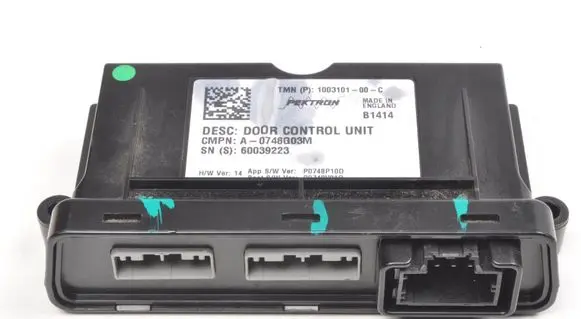 Tesla Model S Door control unit/module 100310100C