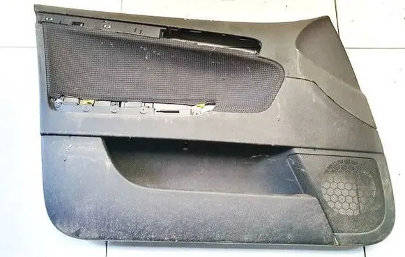 Audi A3 S3 8P Front door card panel trim 8p4867105vl