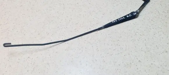 Smart ForFour I Front wiper blade arm 6829 LHD6829