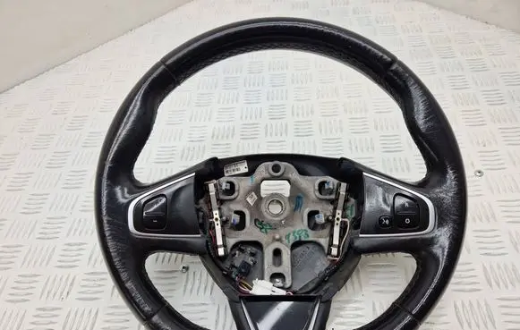 Renault Captur Steering wheel 484000110R 3011450112 631651100B