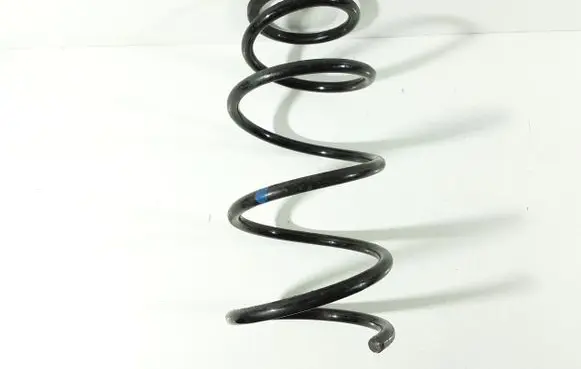 Toyota Previa (XR30, XR40) II Front coil spring
