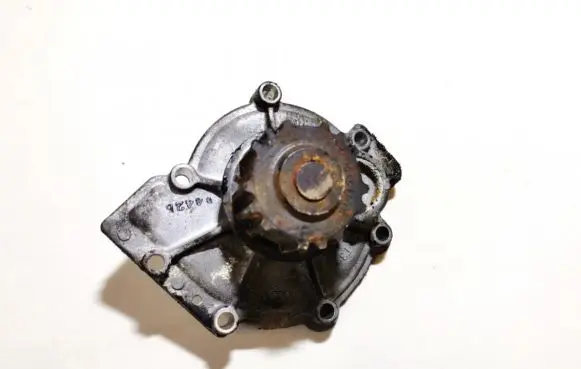 Volvo 850 Water pump