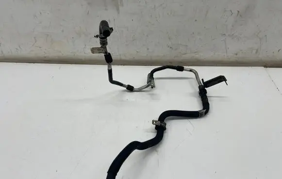 Power steering hose/pipe/line