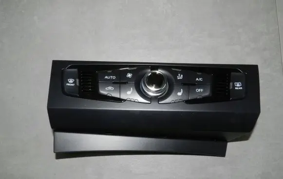 Audi A5 Sportback 8TA Climate control unit 8K1820043T