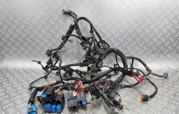 Dacia Duster II Engine installation wiring loom 
