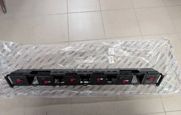 Toyota Hilux VIII Front bumper foam support bar 526010K150