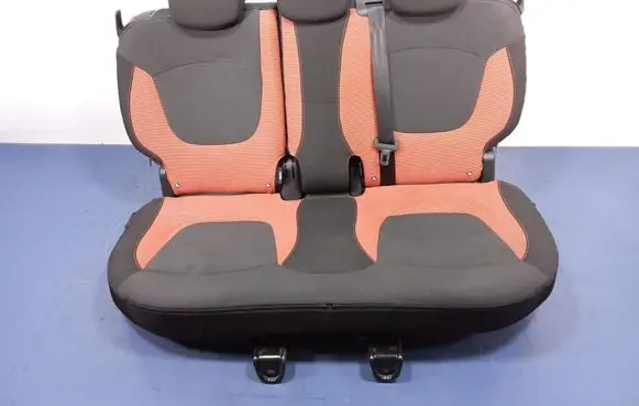 Renault Captur Second row seats 