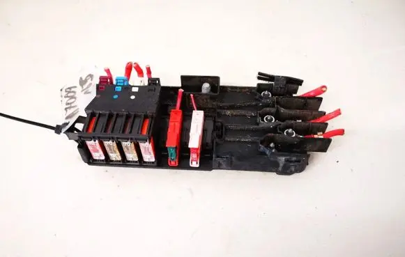 Mercedes-Benz ML W164 Fuse box set 2115452601