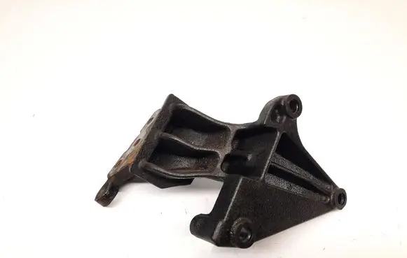 Opel Zafira A Engine mounting bracket 09158429