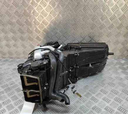 Porsche Cayenne (92A) Interior heater climate box assembly 7P0820003A 7P0820022