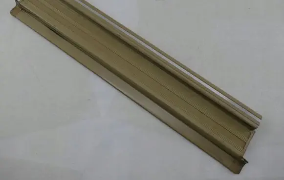 Mercedes-Benz 280 560 W126 Rear sill trim cover