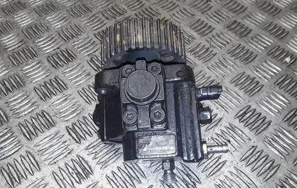 Opel Insignia A Fuel injection high pressure pump 0445010193