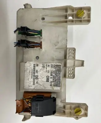 Ford Focus C-MAX Fuse module 519027403 00034353