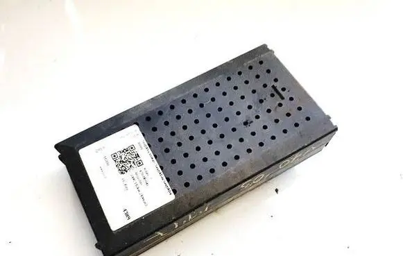 Volvo S70 V70 V70 XC Fuse box set 08679899 08696098