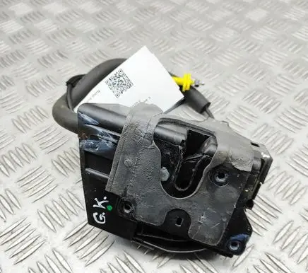 Land Rover Discovery 5 Rear door lock HY3224995CB