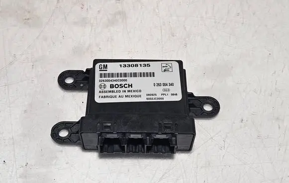 Opel Insignia A Parking PDC control unit/module 13308135