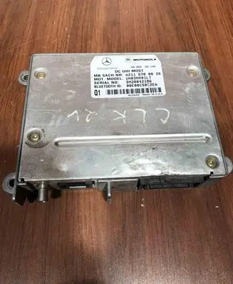 Mercedes-Benz E W211 Bluetooth control unit module A2118700026 UH03MM01LT