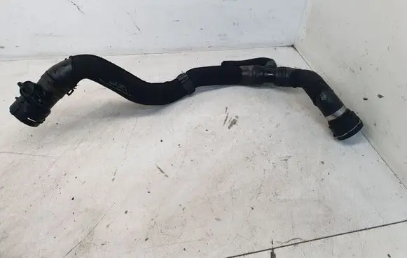 Audi A4 S4 B8 8K Engine coolant pipe/hose 8K0122293F
