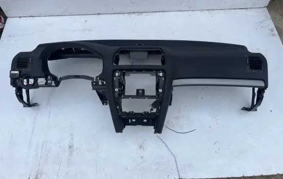 Skoda Octavia Mk2 (1Z) Dashboard 1139100X05 1Z1857007BA 200602020149