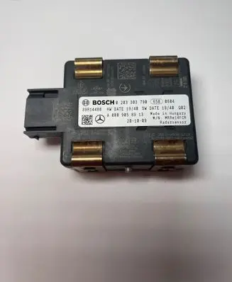 Mercedes-Benz C W205 Distronic sensor radar A0009058913 39R14488 0203303790