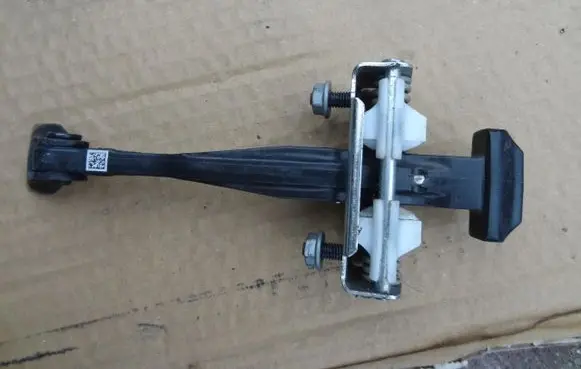 Ford Kuga III Front door check strap stopper CX482