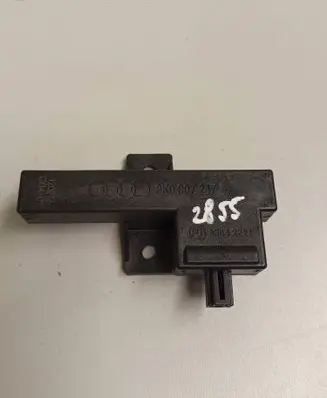 Audi A6 S6 C7 4G Keyless (KESSY) go control unit/module 8K0907247